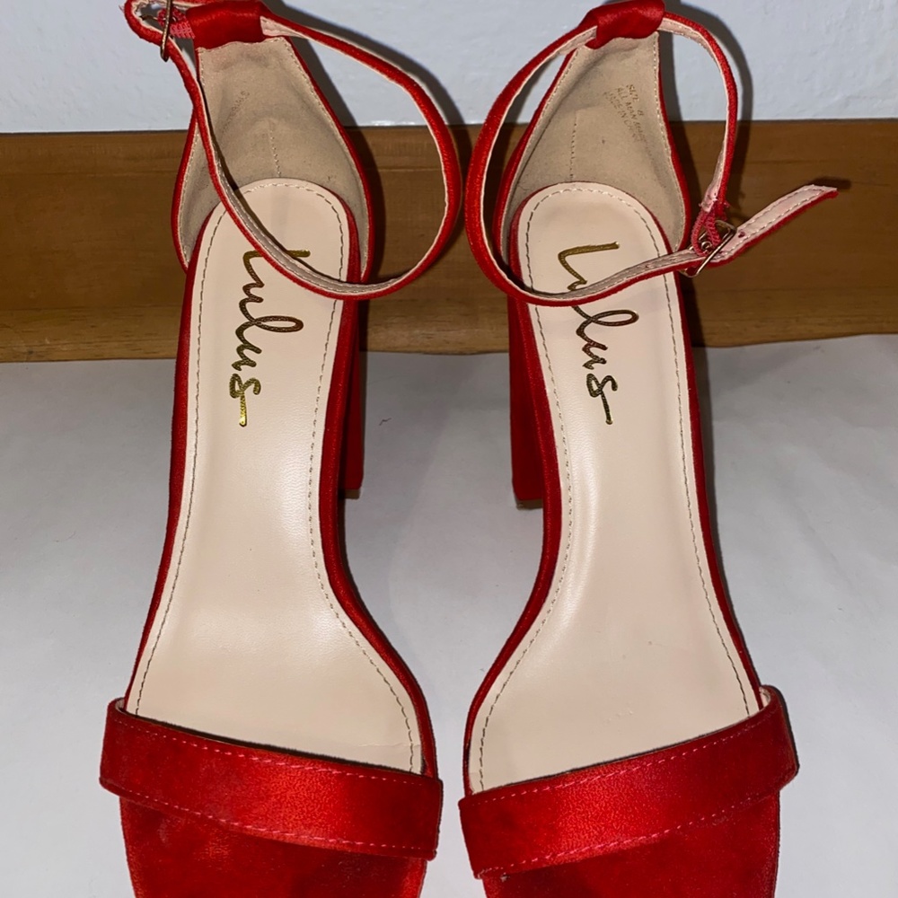 LULU'S red high heels